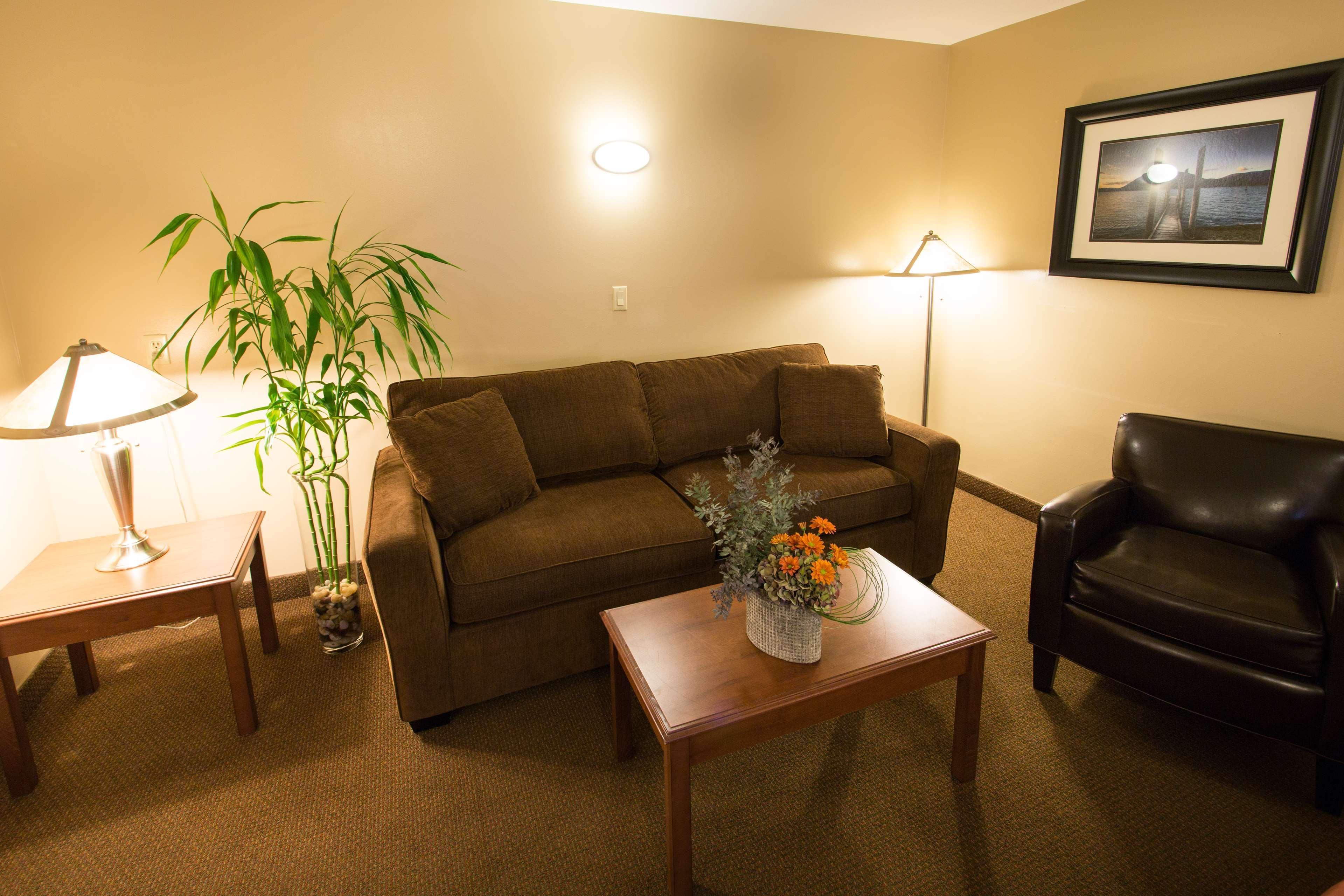 Best Western Sicamous Inn Exterior foto