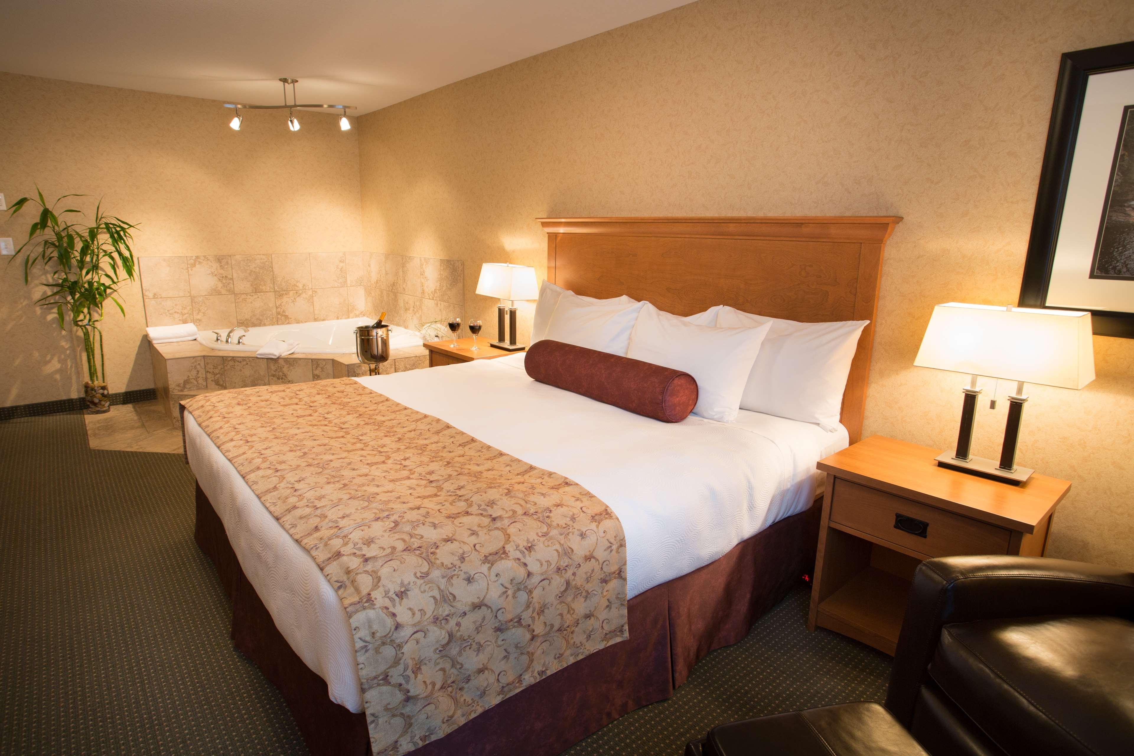 Best Western Sicamous Inn Exterior foto