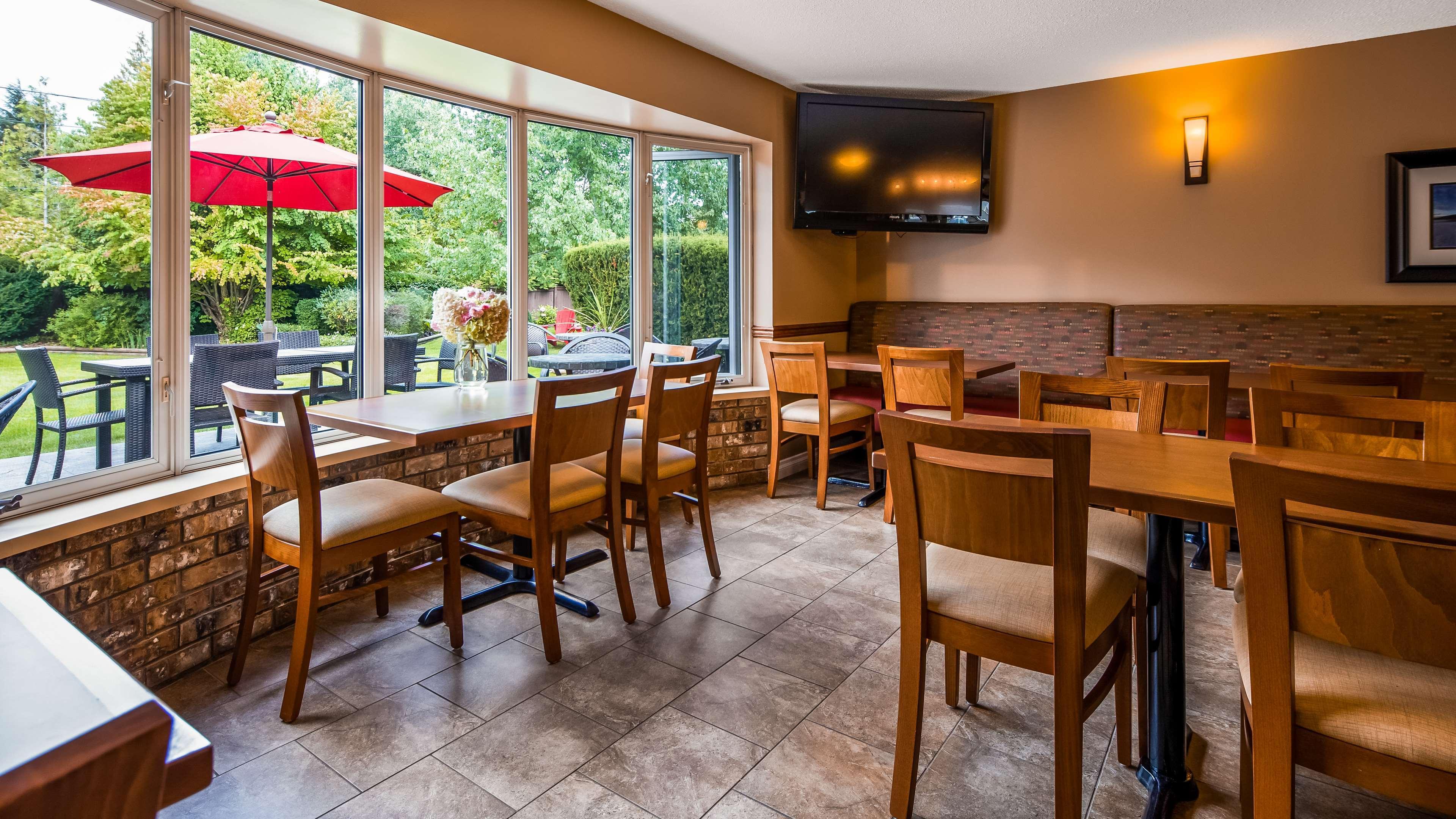 Best Western Sicamous Inn Exterior foto