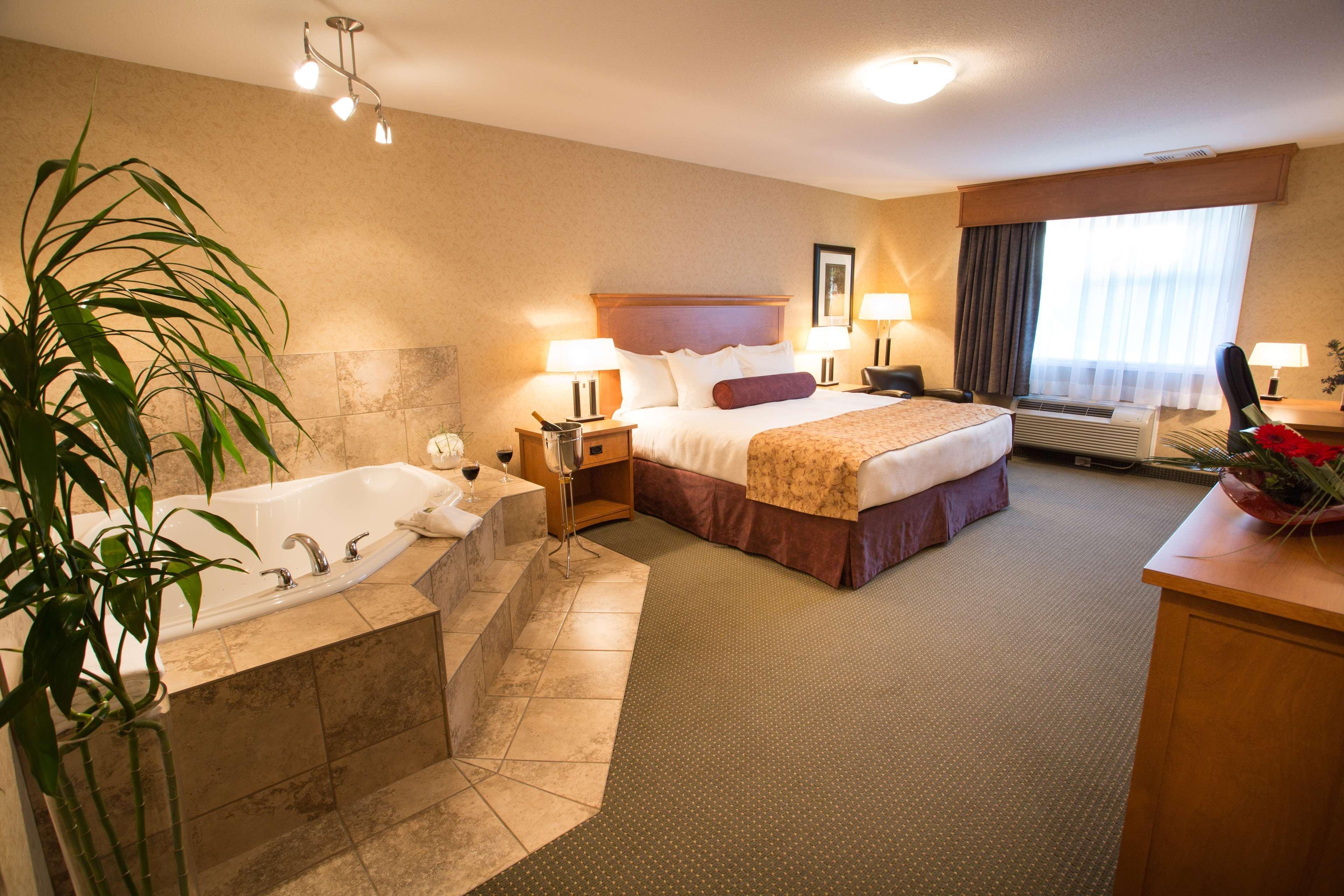 Best Western Sicamous Inn Exterior foto